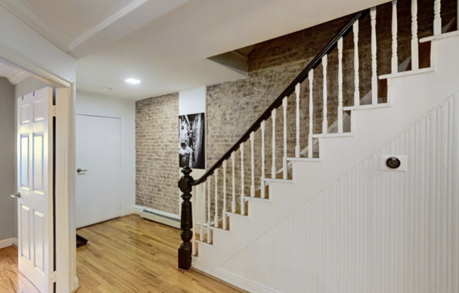 97 SARATOGA AVE
