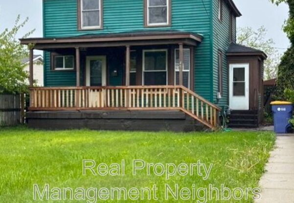 451 GRAHAM ST SW