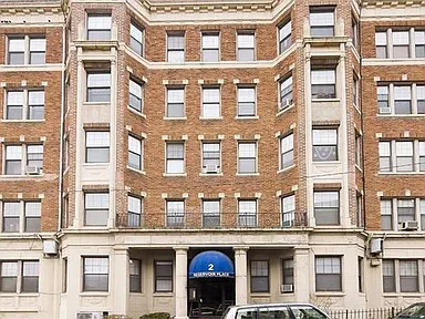 2 Sutherland Rd Apt 1