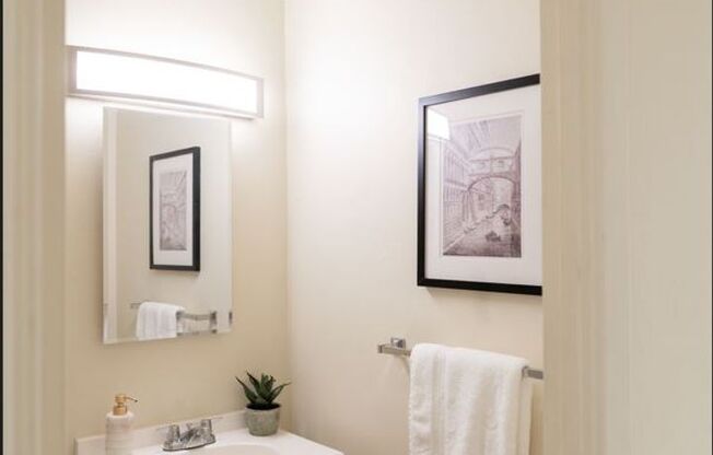 1 bed, 1 bath, 548 sqft, $1,239, Unit 504A