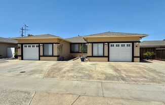 Willow Glen/Cambrian duplex - Beautifully Maintained with Spacious Backyard & Upgrades