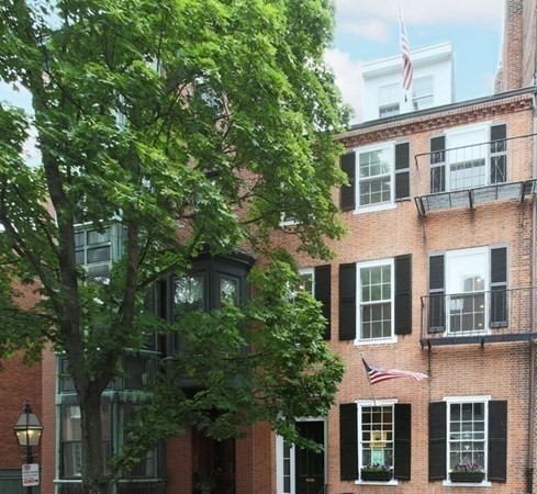 17 JOY ST
