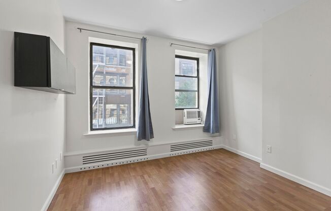 14 ORCH ST