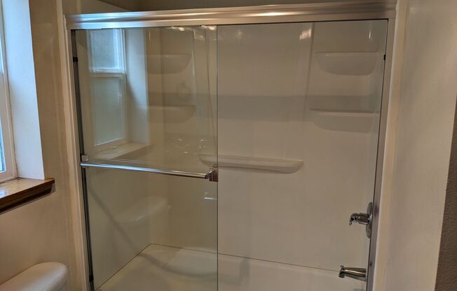 2 beds, 2 baths, 763 sqft, $1,750, Unit 611-208