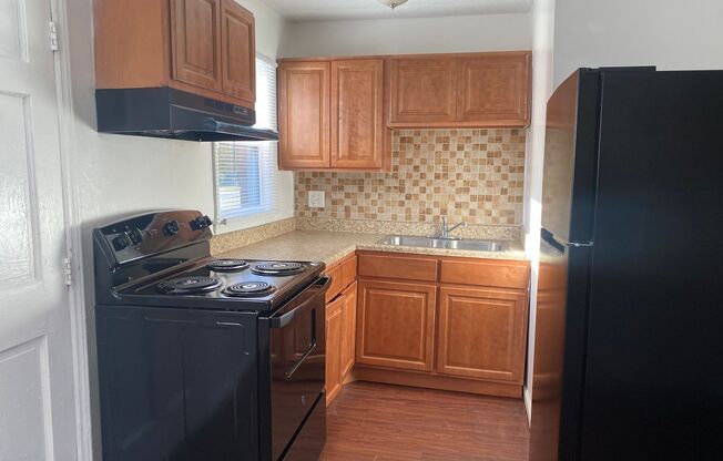 1 bed, 1 bath, 564 sqft, $1,050, Unit 4532-01