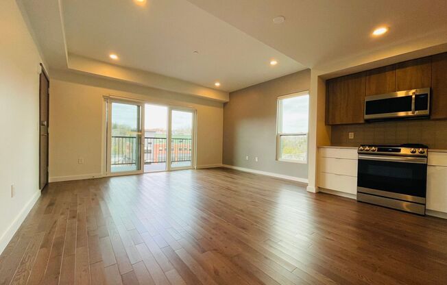 Gorgeous New Construction 2 Bed in JP! AC, In Unit Laundry, Garage Parking!