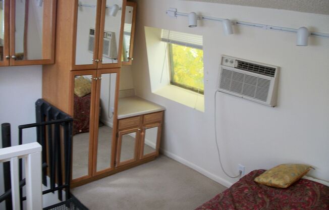 1 bed, 1 bath, 500 sqft, $1,720, Unit 307