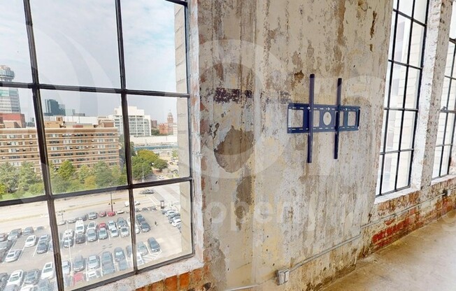 1 bed, 1 bath, 1,039 sqft, $1,649, Unit 911