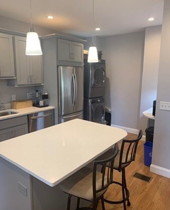 2 beds, 1 bath, 1,100 sqft, $2,900, Unit 1
