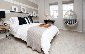Serenade at River Park Apartments