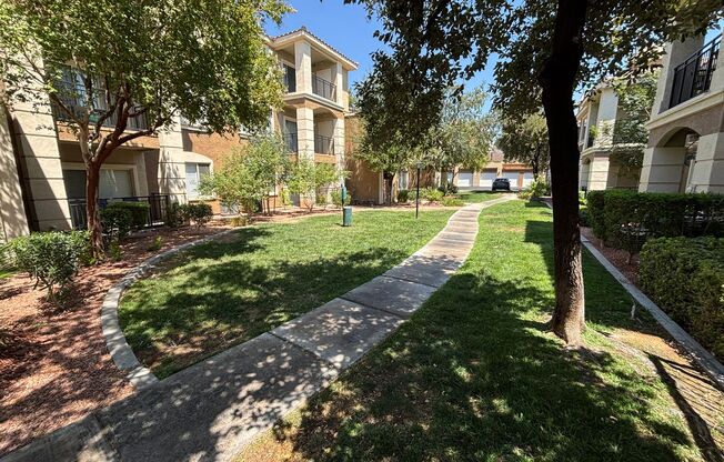 1 bed, 1 bath, $1,295, Unit # 1713