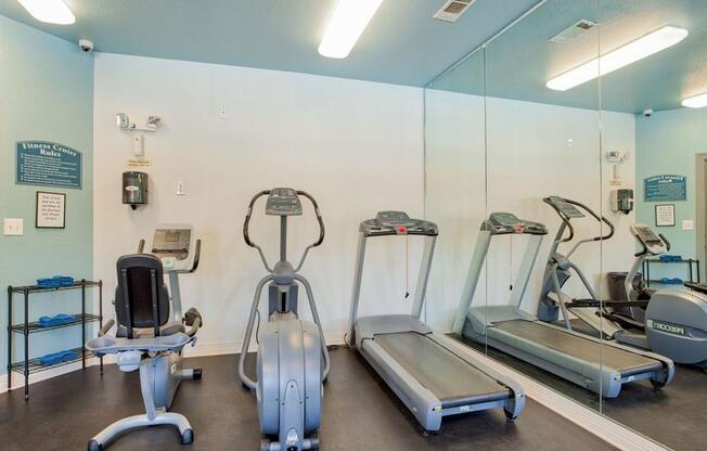 The Parc at Clarksville apartments in Montgomery County Tennessee photo of fitness center