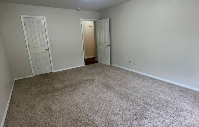 3 beds, 2 baths, $1,950