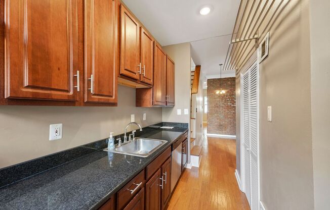 1 Month Free Rent for a Lease Start by 12/15! Bedroom 1 Bathroom Townhouse // H-Street Corridor // Private Parking Included!