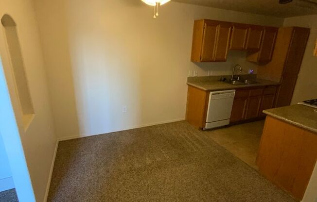 *HVCP CONSIDERED* N.W. CUTE UPGRADED CONDO!