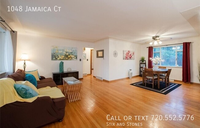 1048 JAMAICA CT