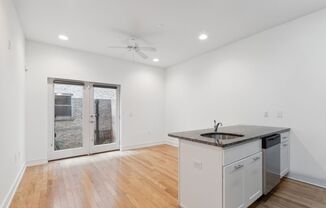 Studio, 1 bath, 400 sqft, $900, Unit Unit 104