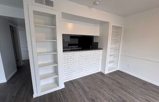 2 beds, 1 bath, 992 sqft, $1,250, Unit 418