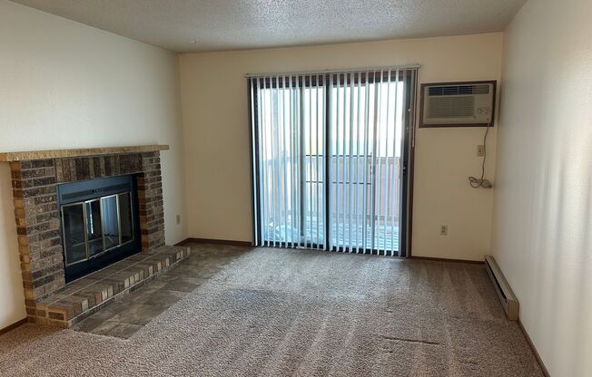 Car-ly II Apartments