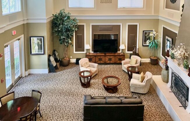 Location, location, location!! 1 BR 1 BA walk to metro and all amenities