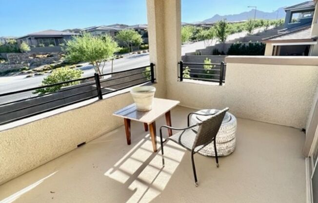 Modern Elegance in Summerlin West – Gated Bristle Vale at Stonebridge