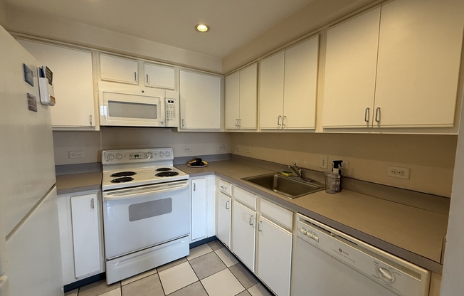 534 538 COMMONWEALTH AVE