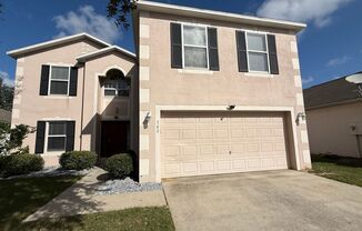 4 beds, 2.5 baths, $2,400