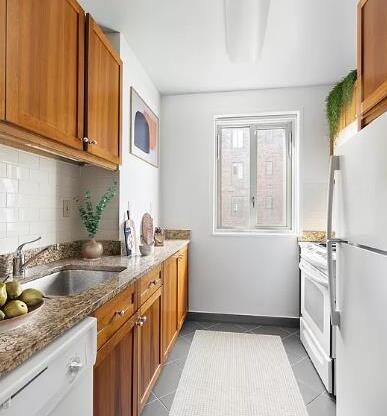 1 bed, 1 bath, 769 sqft, $5,280, Unit 5E