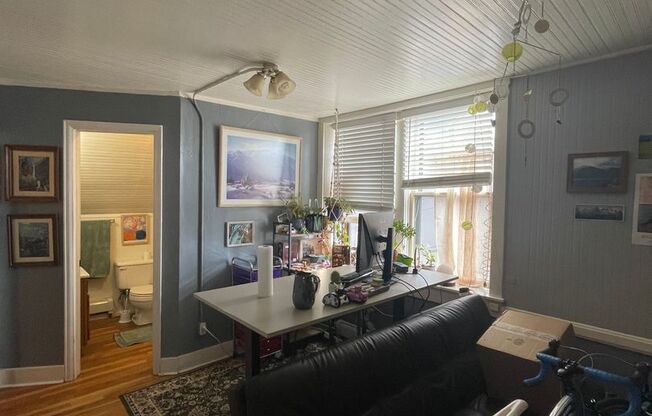 1 bed, 1 bath, 500 sqft, $1,225