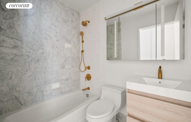 45 E 25 ST