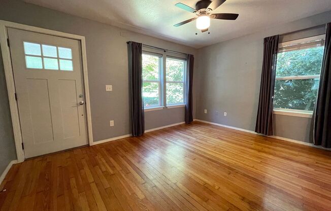 Charming Kenton Bungalow with Large Fenced Yard, Central A/C, Washer/Dryer