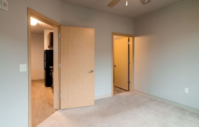 2 beds, 2 baths, 1,061 sqft, $1,505, Unit 902-314