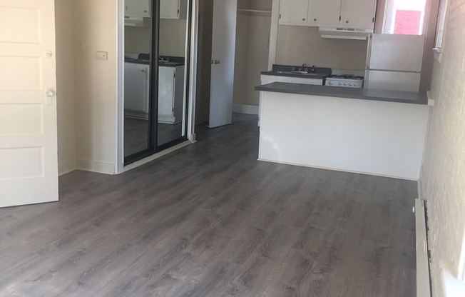 S0180 - Pettygrove Apartments