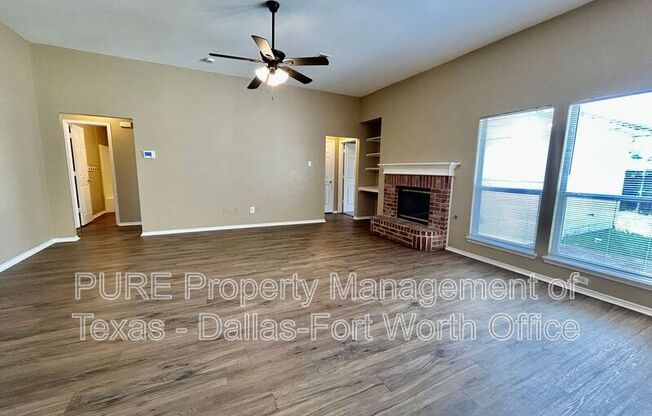 605 DOUGLAS DR