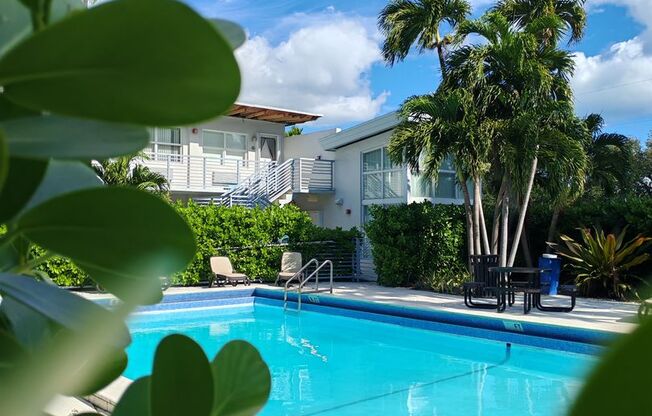 Studio, 1 bath, 420 sqft, $1,500, Unit 205