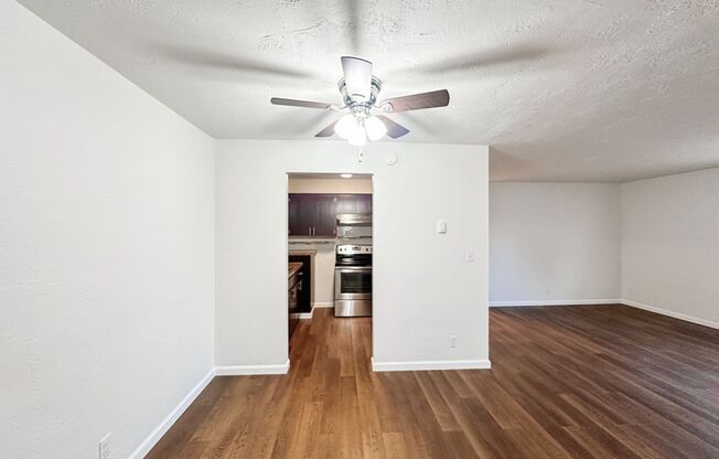 2 beds, 1 bath, 1,000 sqft, $1,400, Unit SC825