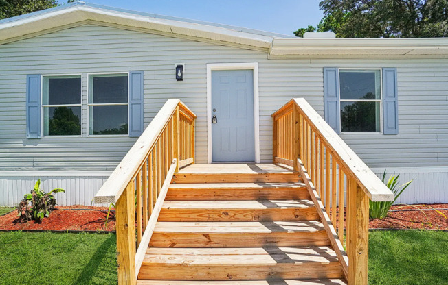 Beautiful 4BD/2BA Home with Expansive Yards