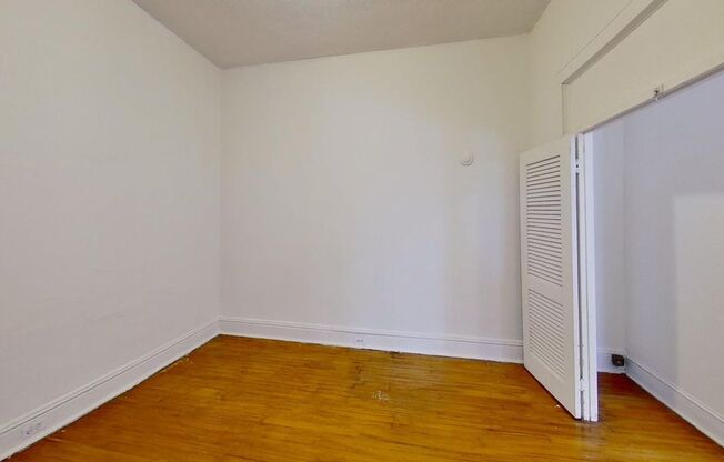 1 bed, 1 bath, 450 sqft, $1,199, Unit 1301-03