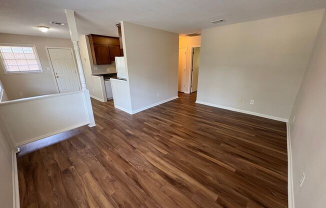 2bed/1bath Duplex