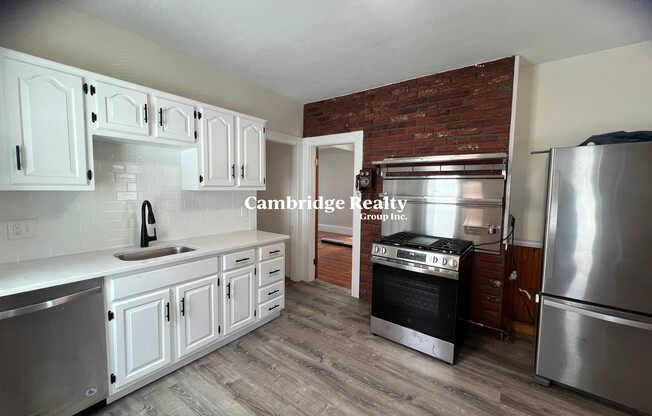 16 EDWARD SULLIVAN RD