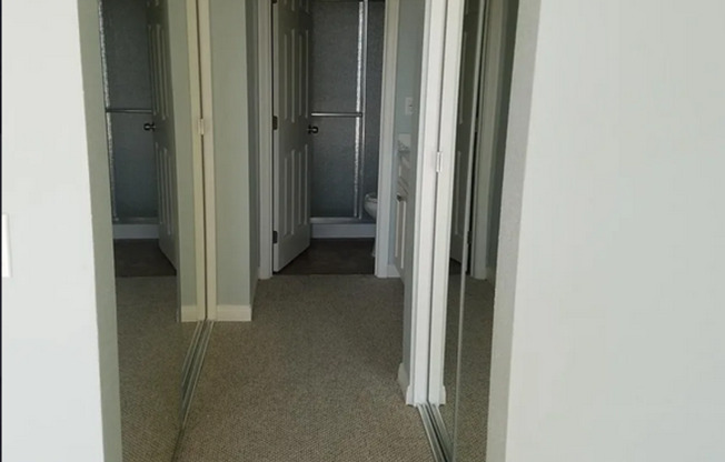 1 bed, 1 bath, $2,495, Unit 107