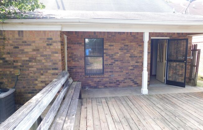 2 beds, 2 baths, $1,225