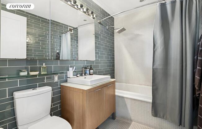1 bed, 1 bath, 728 sqft, $6,500, Unit 11H