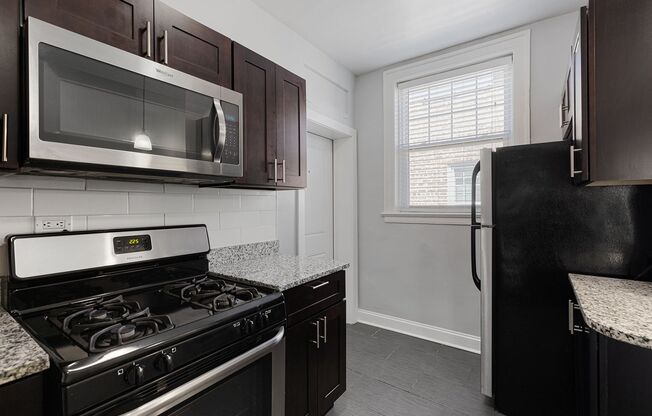 2 beds, 1 bath, 686 sqft, $2,400, Unit 1104-1st Floor