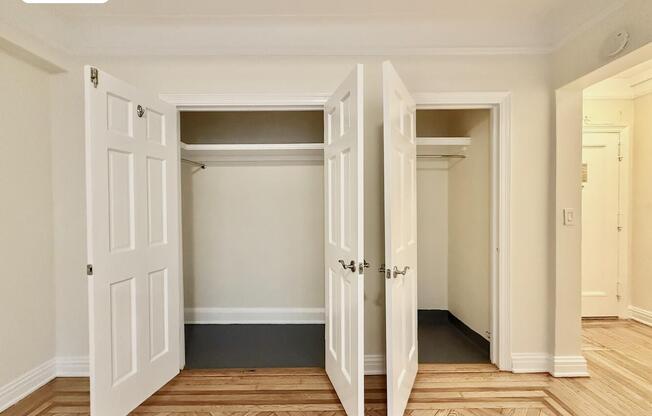 Studio, 1 bath, 440 sqft, $3,825, Unit 3M