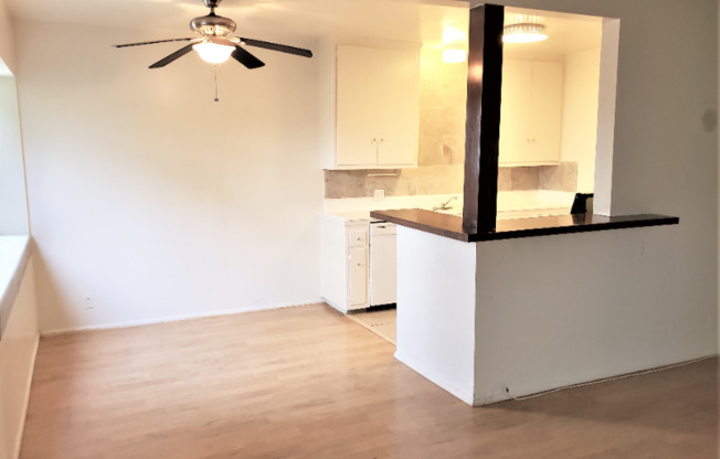 1150 MANHATTAN BCH BLVD