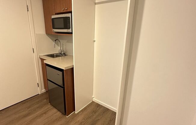 Studio, , 182 sqft, $899, Unit 3213