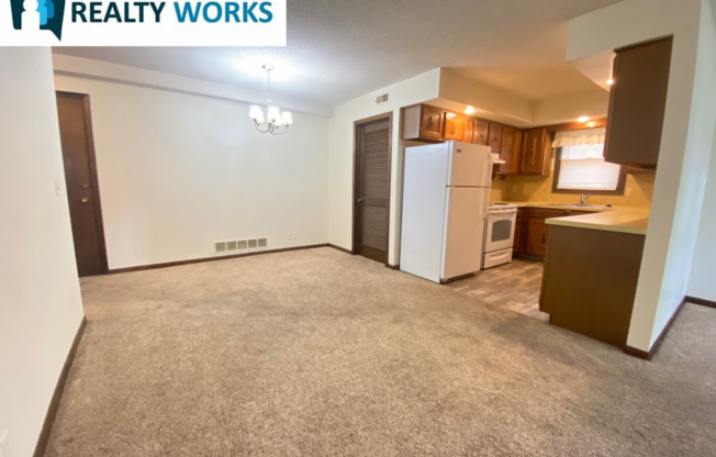 5501 S 38th - 3745 Wildbriar