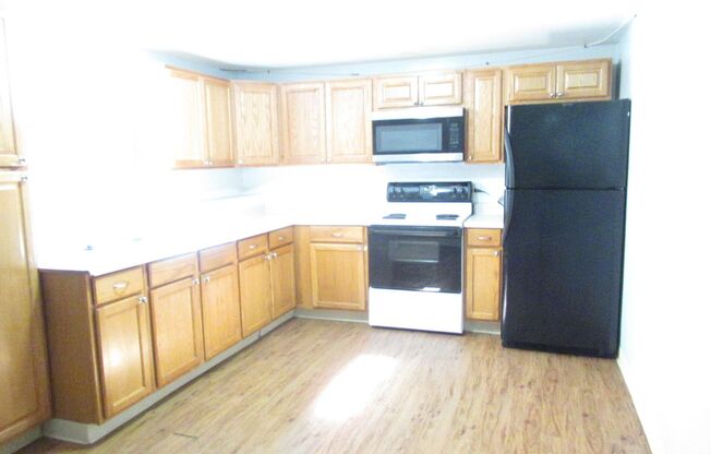 Spacious 3 bed/1 bath basement unit available now!