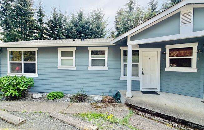 Historic Fort Ward Townhome on Bainbridge Island
